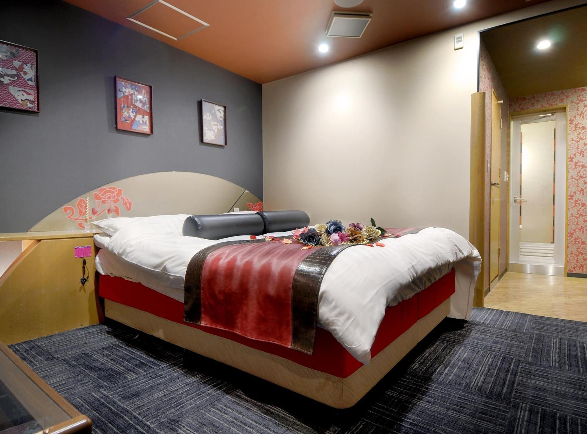 Hotel Love Ikutama -Adult Only أوساكا المظهر الخارجي الصورة