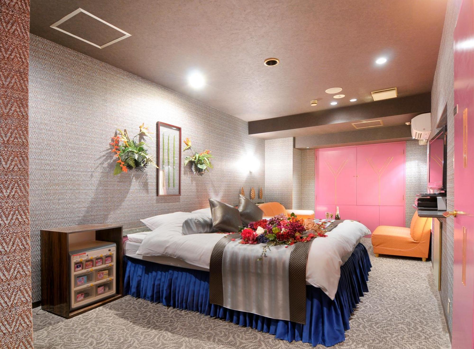 Hotel Love Ikutama -Adult Only أوساكا المظهر الخارجي الصورة