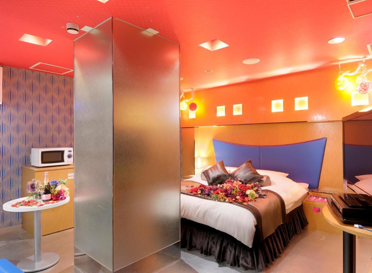Hotel Love Ikutama -Adult Only أوساكا المظهر الخارجي الصورة